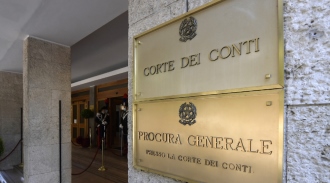 Corte Conti: preoccupati da forzature governo, vicini ai colleghi