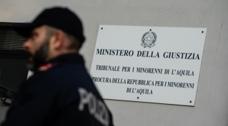 Famiglia nel bosco: preoccupati per ispezione a Tribunale L'Aquila