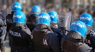 Torino: vicinanza a forze polizia ferite