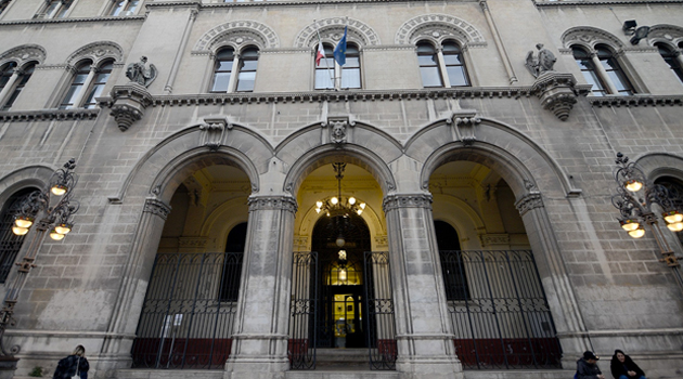 tribunale-civile-perugia-2.jpg    