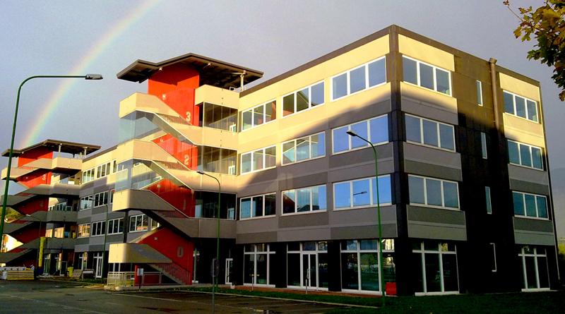 Solidarietà per attentato Ivrea